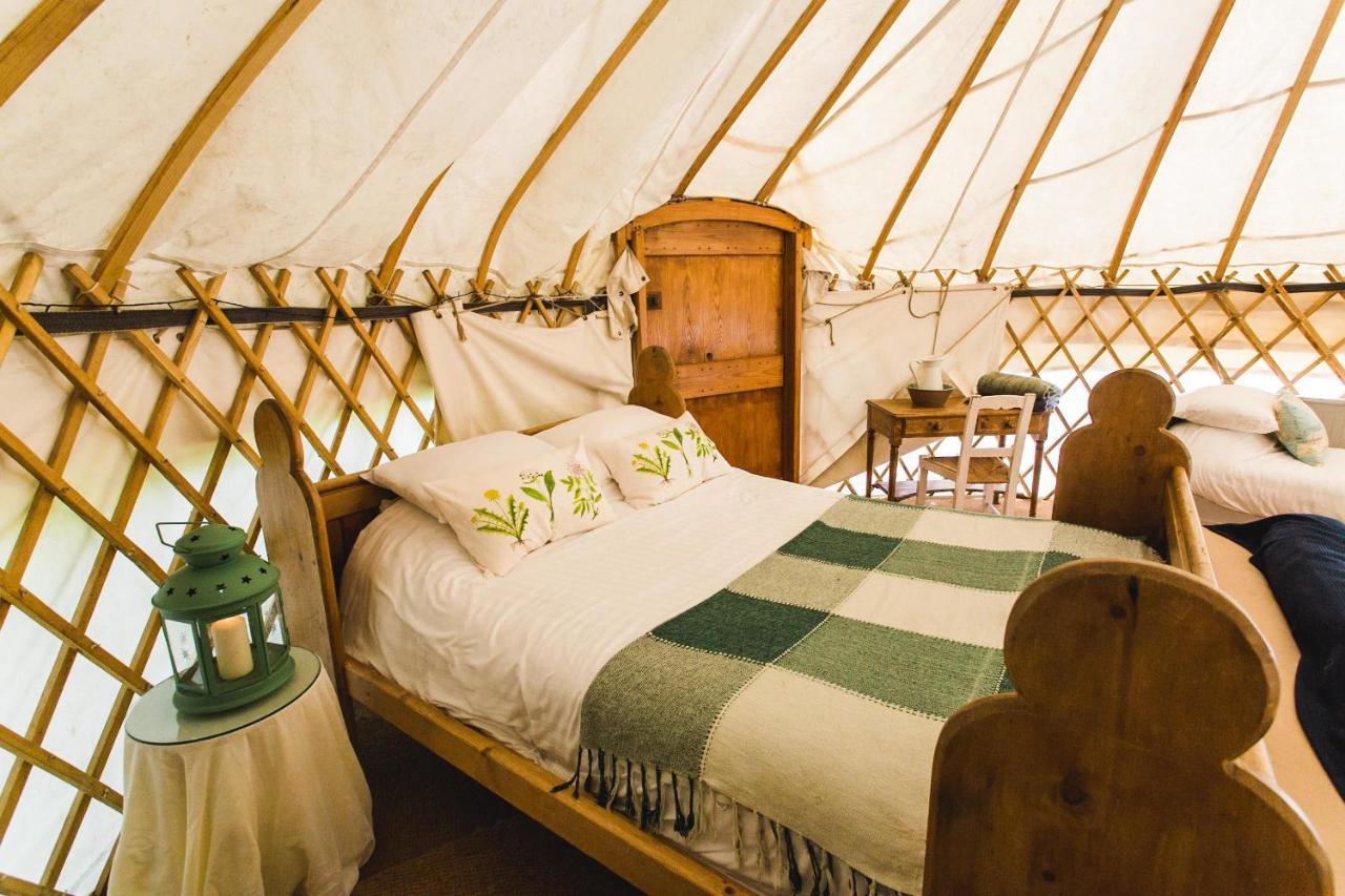 Rock Farm Slane - Glamping Hotel Bilik gambar