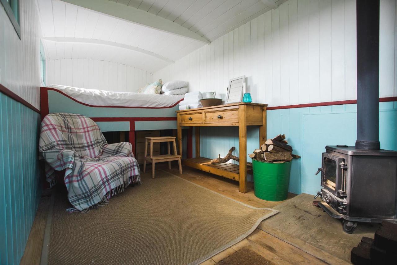 Rock Farm Slane - Glamping Hotel Bilik gambar