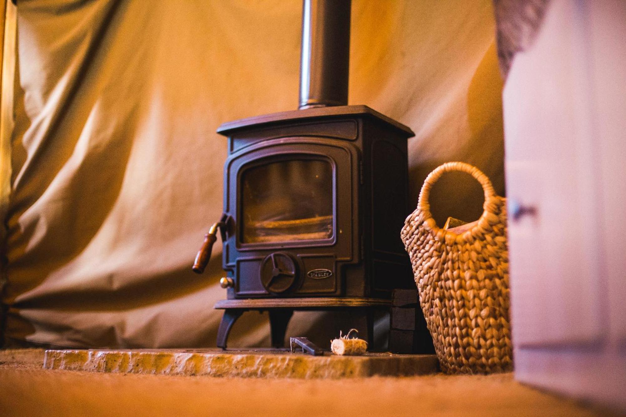 Rock Farm Slane - Glamping Hotel Bilik gambar