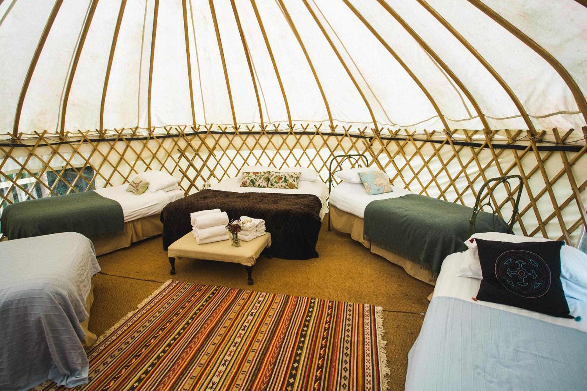 Rock Farm Slane - Glamping Hotel Bilik gambar