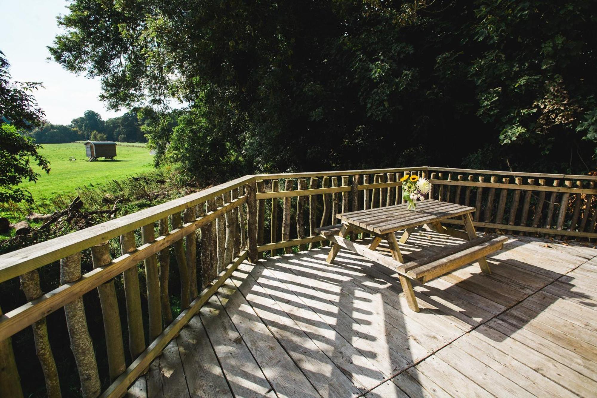 Rock Farm Slane - Glamping Hotel Bilik gambar